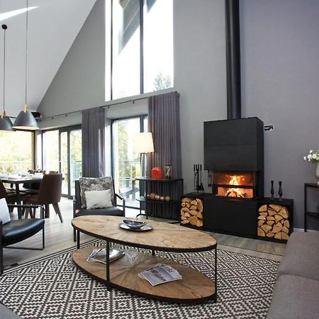 Loch Tay Highland Lodges And Glamping Park Morenish Zewnętrze zdjęcie
