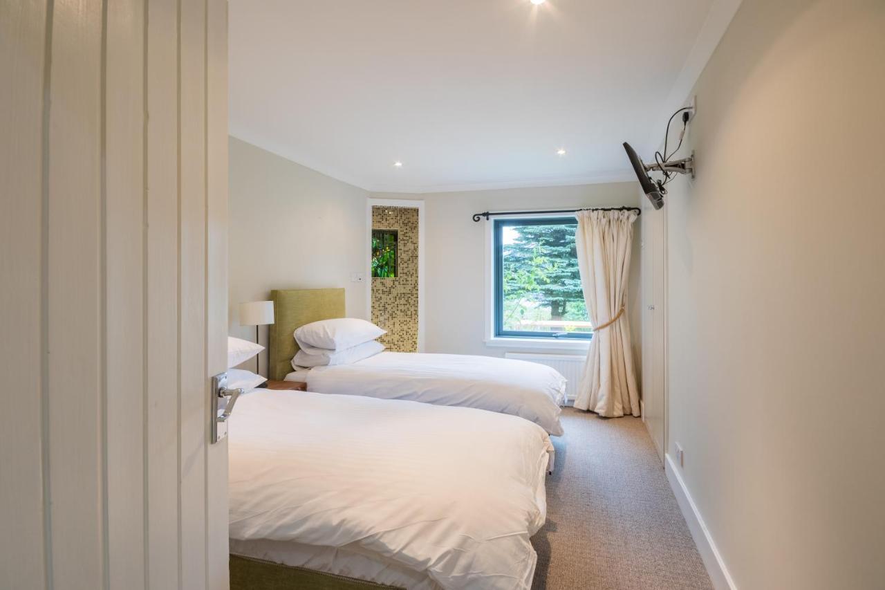 Loch Tay Highland Lodges And Glamping Park Morenish Zewnętrze zdjęcie