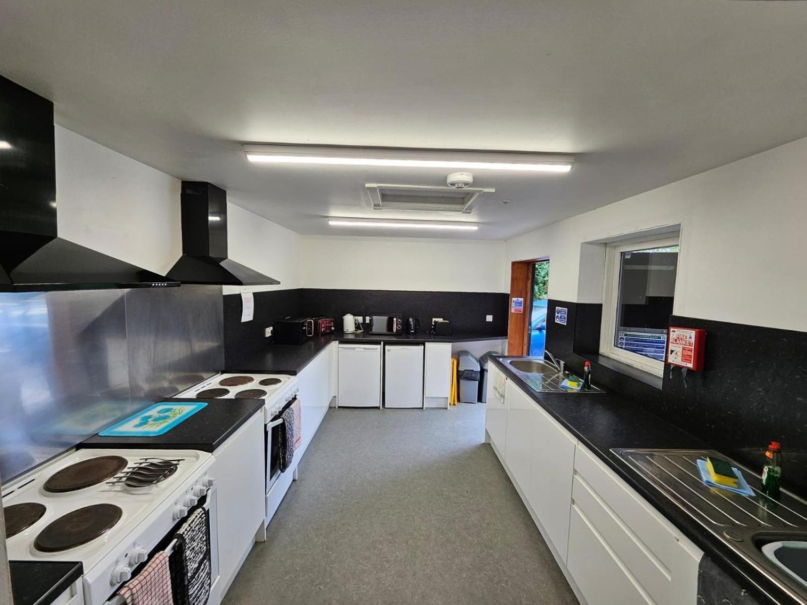 Loch Tay Highland Lodges And Glamping Park Morenish Zewnętrze zdjęcie