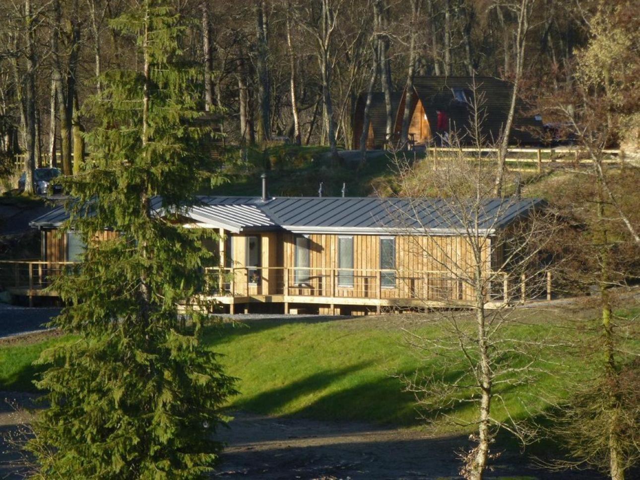 Loch Tay Highland Lodges And Glamping Park Morenish Zewnętrze zdjęcie